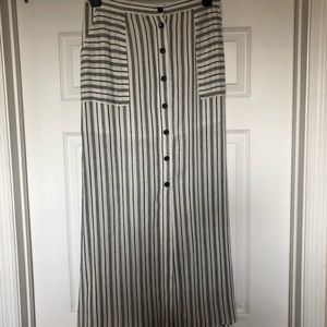 Forever 21 Double Split Summer Skirt